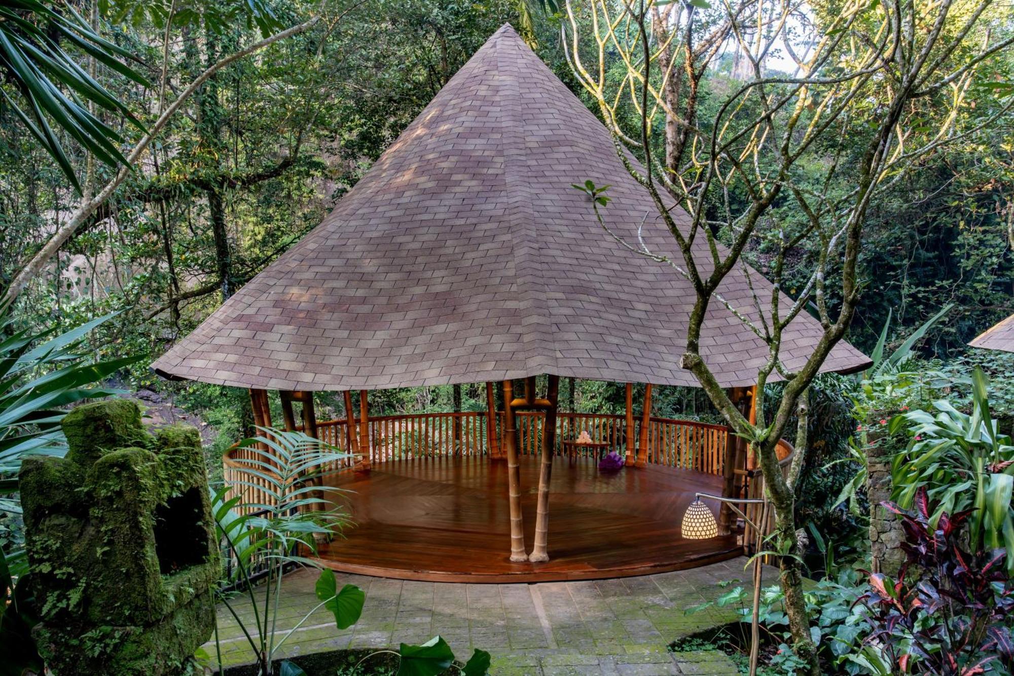 The Lokha Resort, & Resort 5*
