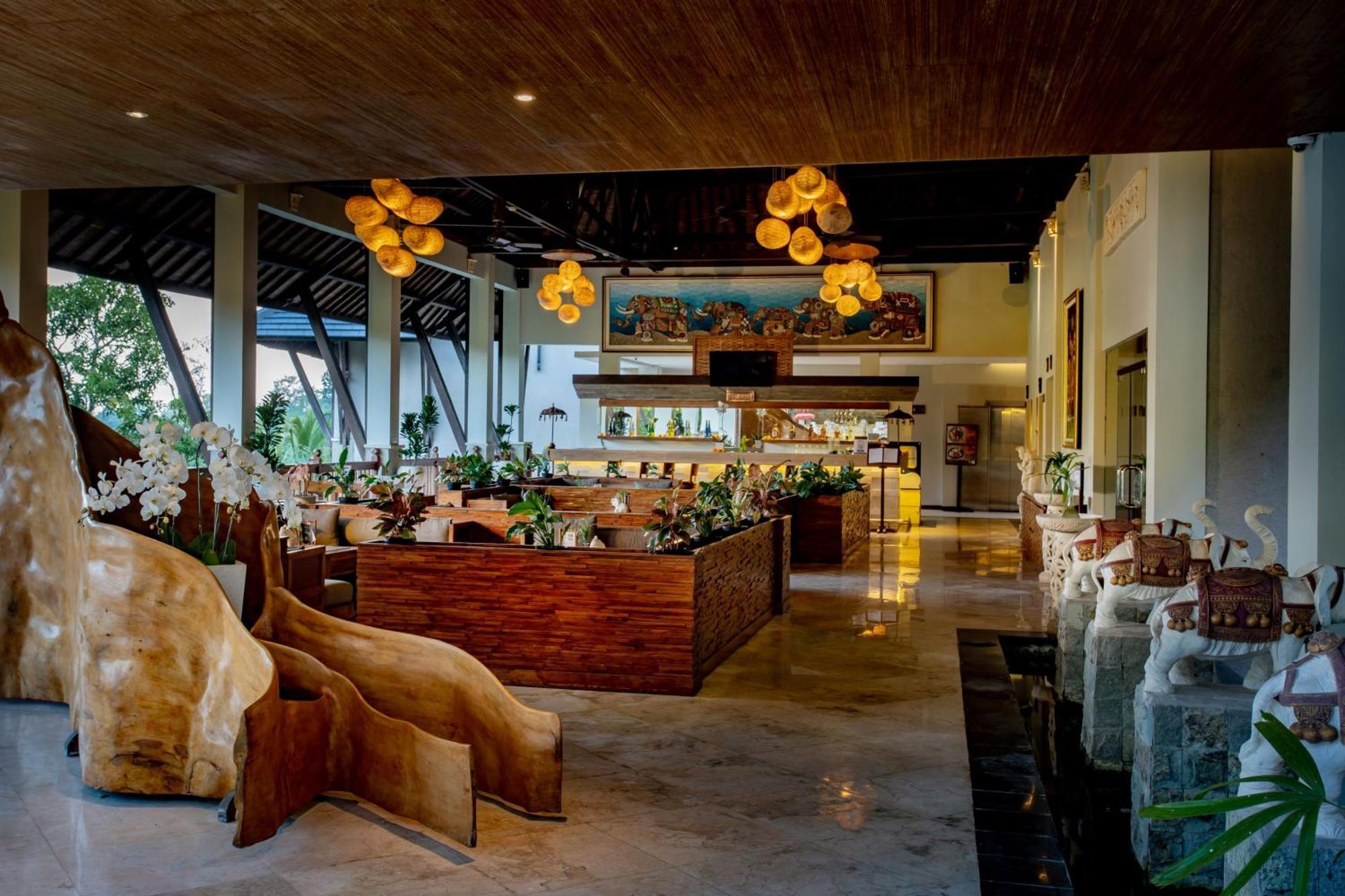 Resort The Lokha Resort, &